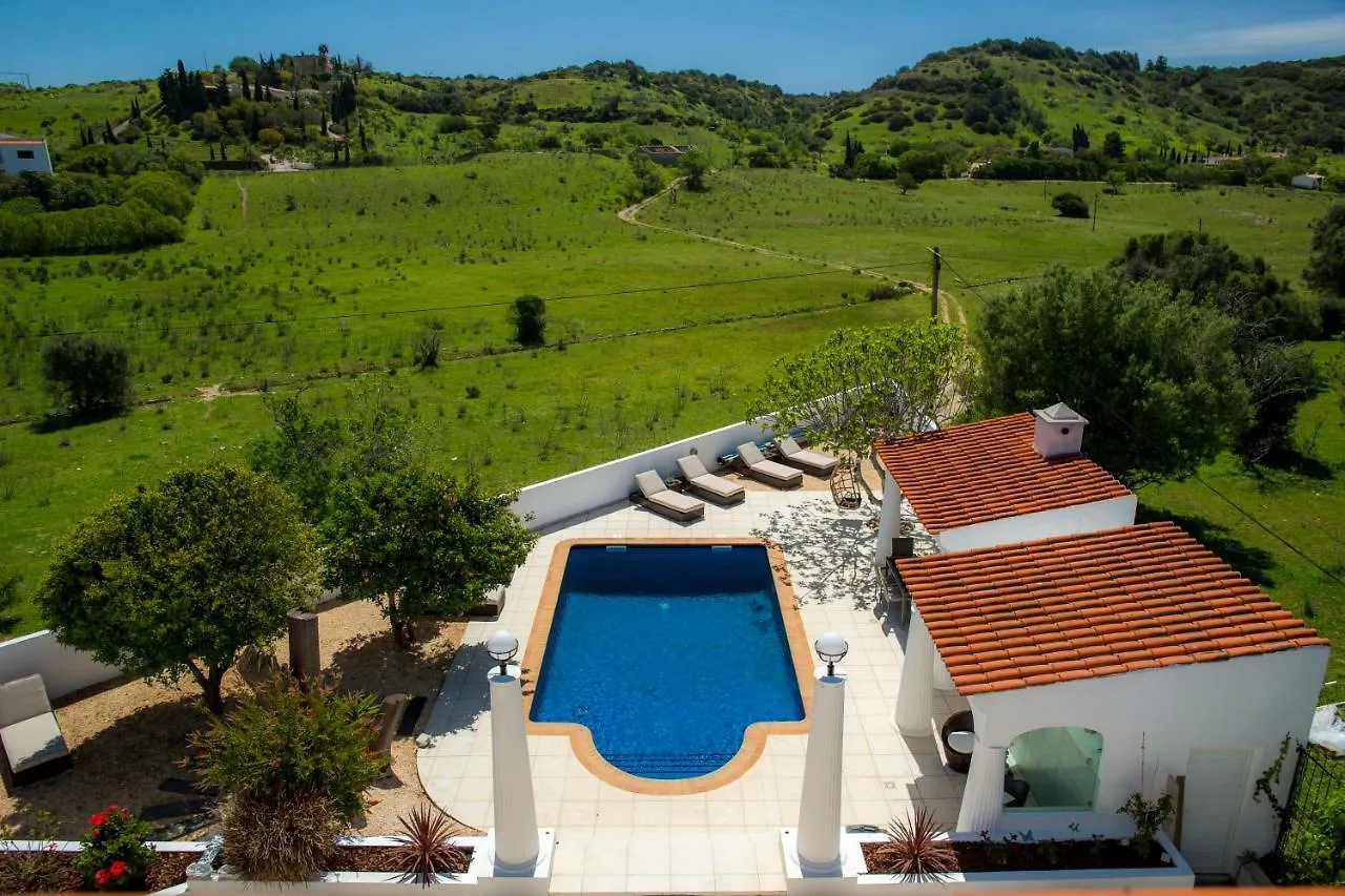 Casa Luisandra Boutique Hotel B&B Praia Da Luz 3*,